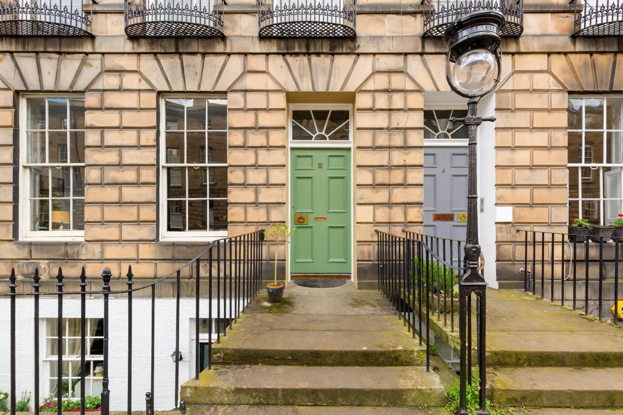Light And Spacious 2 Bedroom Flat In Heart Of EDI Exteriér fotografie